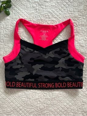 Torrid: Women’s Black & Hot Pink Camo Racerback Sports Bra Size 00, High Support